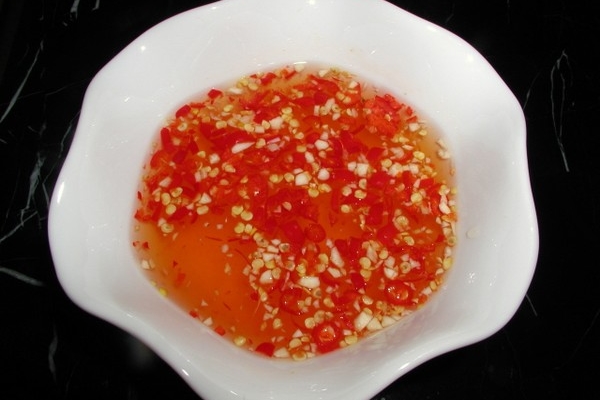 Nước chấm thịt vịt
