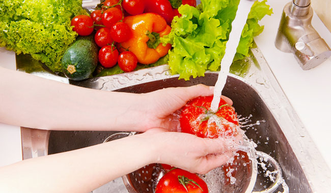 Cách rửa rau củ quả sạch và đúng cách